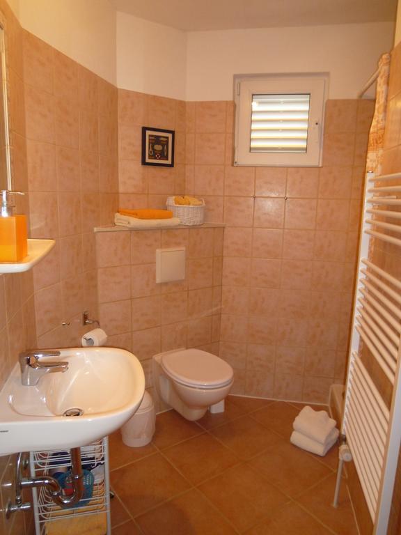 Apartments Helena أوروبيتش المظهر الخارجي الصورة